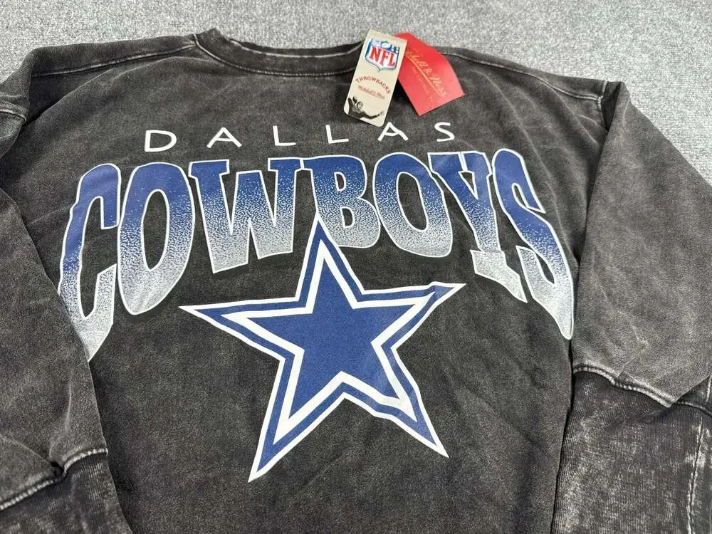 Mitchell & Ness Dallas Cowboys Delineate Mineral Wash Crewneck Sweatshirt Small